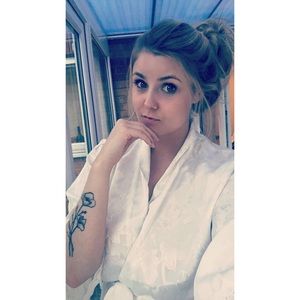 Meet your Posher, Tenley